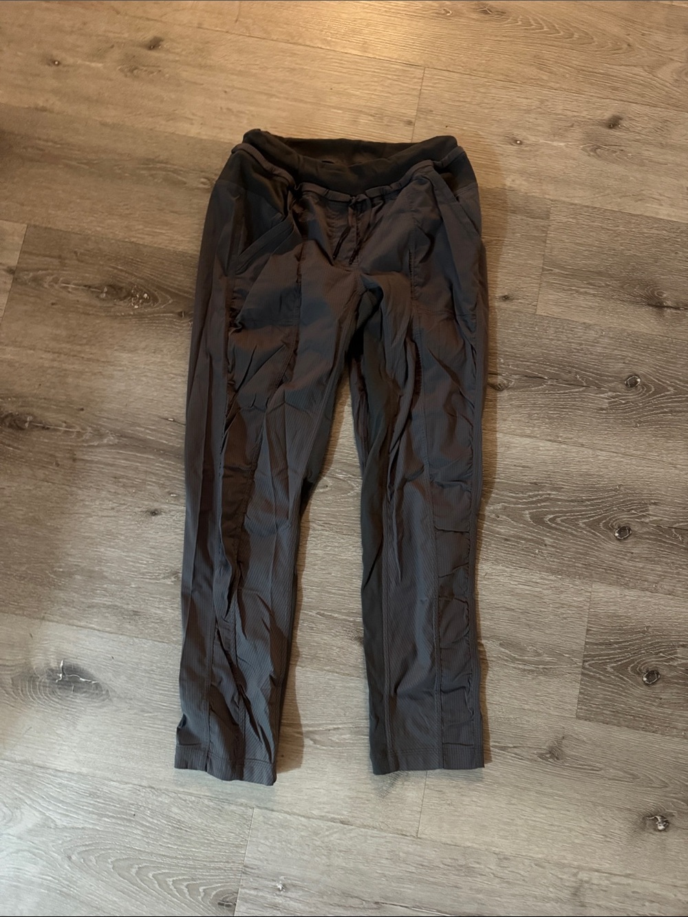 lululemon athletica women’s Charcoal Performance Chinos